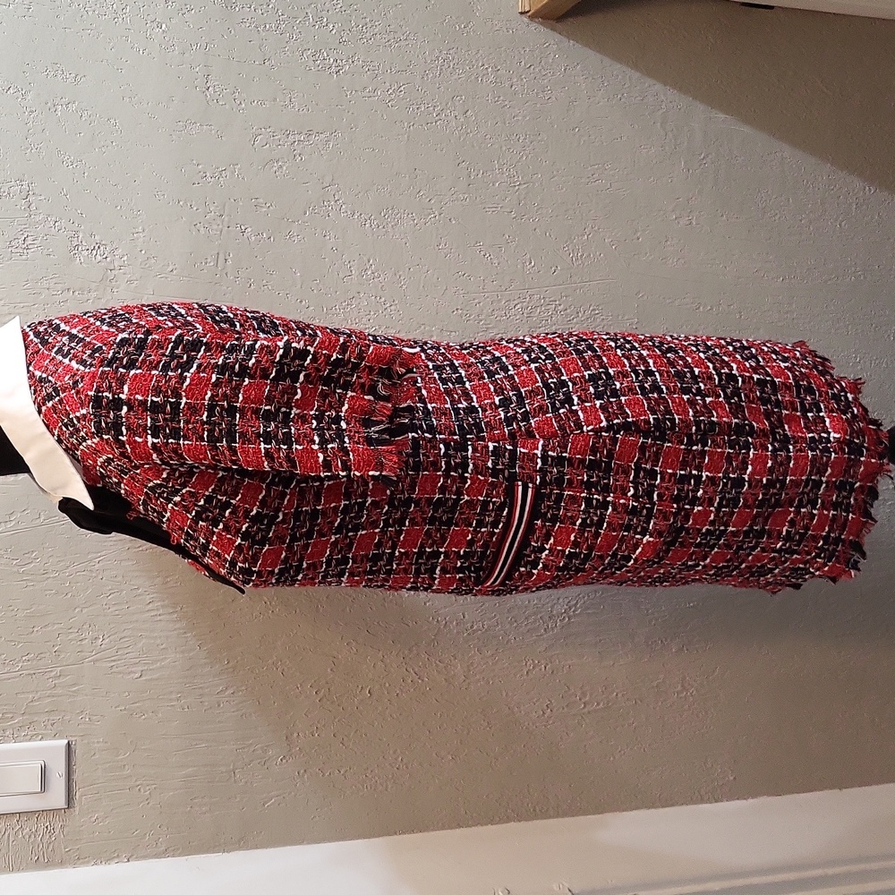 Kingston Grey Bow Neck Red Tweed Short Sleeve Sheath Dress with Fringe Hem - Picture 7 of 10